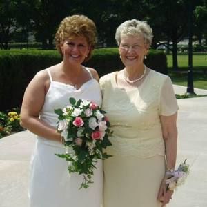 Meet your Posher, Debbie